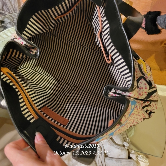 L.A.M.B. by Gwen Stefani Ditzy Graffiti Tote Luxury Designer Bag #594 - Picture 12 of 14